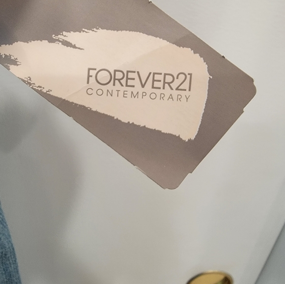 NWT Life In Progress Overalls Forever 21 Distressed Denim Size 27 - Picture 12 of 14